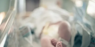 Bebê de 9 meses morre de Covid-19; criança não estava vacinada