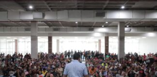 Governador Wilson Lima reassenta mais 192 famílias das comunidades da Sharp e Manaus 2000