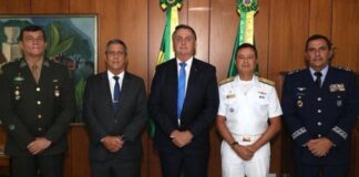 Comandante do Exército ameaçou prender Bolsonaro em reunião em que Garnier aderiu ao golpe