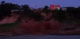 Barranco desaba e deixa comunidade do interior do Amazonas em alerta; VEJA VÍDEO