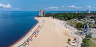 Praia da Ponta Negra continuará fechada para banho, retornando dia 1/1