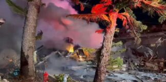 Pequeno avião cai em parque de trailers na Flórida (EUA); número de mortos não foi divulgado