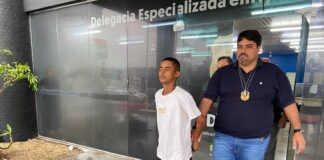 Flanelinha é preso por matar colega a facadas em Manaus
