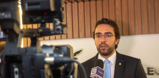 Meia-entrada para doadores de pulmão, rins e fígado vira lei no AM