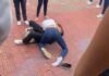 Briga de estudantes em praça pública vira “espetáculo” entre adolescentes em Manaus; ASSISTA AO VÍDEO