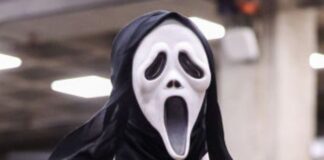 Homem usa Fantasia do “Ghostface” para assassinar brutalmente o próprio vizinho
