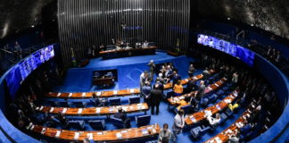 Isenção do IR para quem ganha até dois salário mínimos é aprovada no Senado