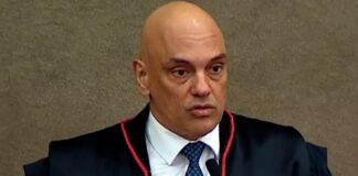 Moraes rejeita recurso e mantém Bolsonaro inelegível