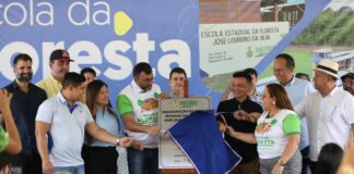Wilson Lima inaugura Escola da Floresta para mudar o futuro de São Sebastião do Uatumã