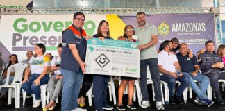 Detran-AM entrega 90 CNHs Social e 35 certificados durante a 11ª edição do Governo Presente
