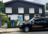 Polícia Federal deflagra operação e cumpre mandados em condomínio de luxo e empresa em Manaus