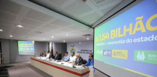 Governo do AM anuncia injeção de R$ 1,6 bi na economia com 13° salário e Auxílio Estadual