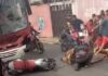 Motociclista sofre ferimentos graves em acidente com ônibus em Manaus
