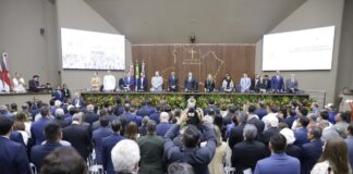 Assembleia Legislativa do Amazonas inicia os trabalhos com a posse da Mesa Diretora