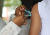 FVS reforça importância da vacinação contra covid-19 e quem pode se vacinar