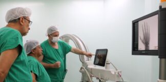 Centro cirúrgico da FCecon tem novo equipamento que gera imagens de alta definição e em tempo real