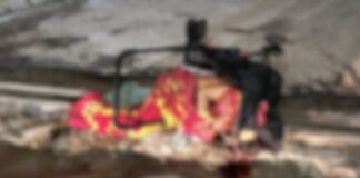 Corpo é deixado com bilhete de criminosos em carrinho de bebê no bairro Novo Aleixo