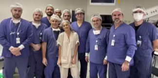 Médicos atualizam estado de saúde de Bolsonaro após cirurgia: ‘Extremamente complicada e sem previsão de sair da UTI’