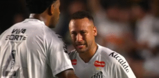Na véspera do feriado, Neymar sente lesão, chora e é substituído; veja o vídeo
