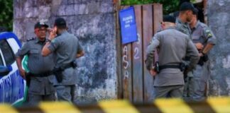 Bebê morre após ataque de cão Pitbull; o animal o pegou do colo da mãe, diz bombeiro