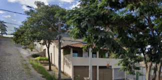 Mulher atropela meninos de 11 anos sentados em rua ; vítimas dizem que ela usava o celular