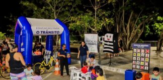 Detran-AM leva ações interativas à Ponta Negra e reforça segurança no trânsito