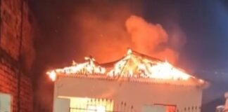 Briga entre marido e mulher resulta em incêndio que destruiu residência do casal