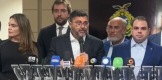 Governador do AM anuncia reajuste salarial e progressões de servidores