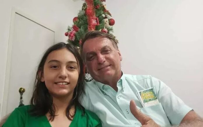 Moraes-autoriza-Bolsonaro-a-ver-filha-por-30-minutos-na-prisao-768x480