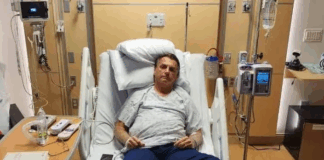 Bolsonaro passa por nova endoscopia e permanece internado