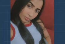Jovem é morta a facadas pelo ex-namorado na frente das filhas pequenas