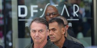 Moraes autoriza Bolsonaro a passar por cirurgia de hérnia no Natal