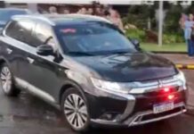 Bolsonaro recebe alta hospitalar e volta a cumprir pena na PF