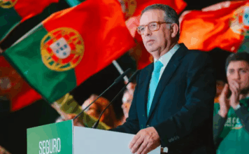 Socialista Seguro derrota extrema-direita e é o novo presidente de Portugal