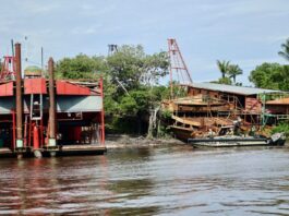 Operação apreende cinco embarcações usadas pelo garimpo ilegal no Amazonas